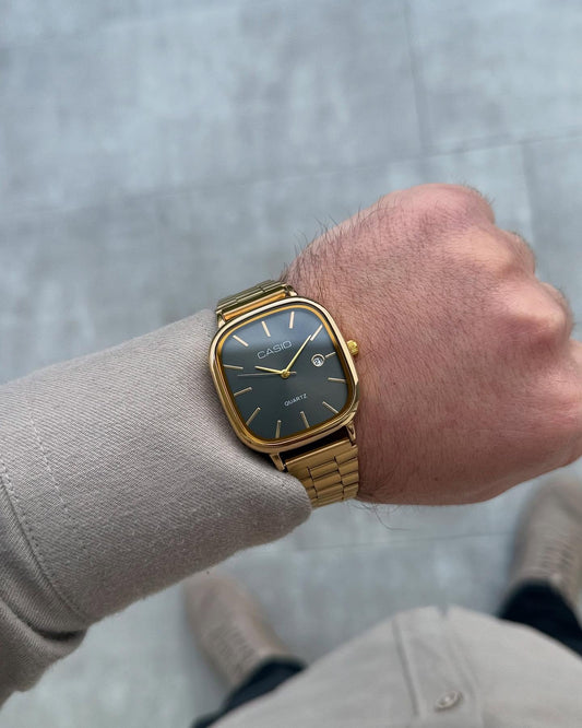 Casio - Gold & Black